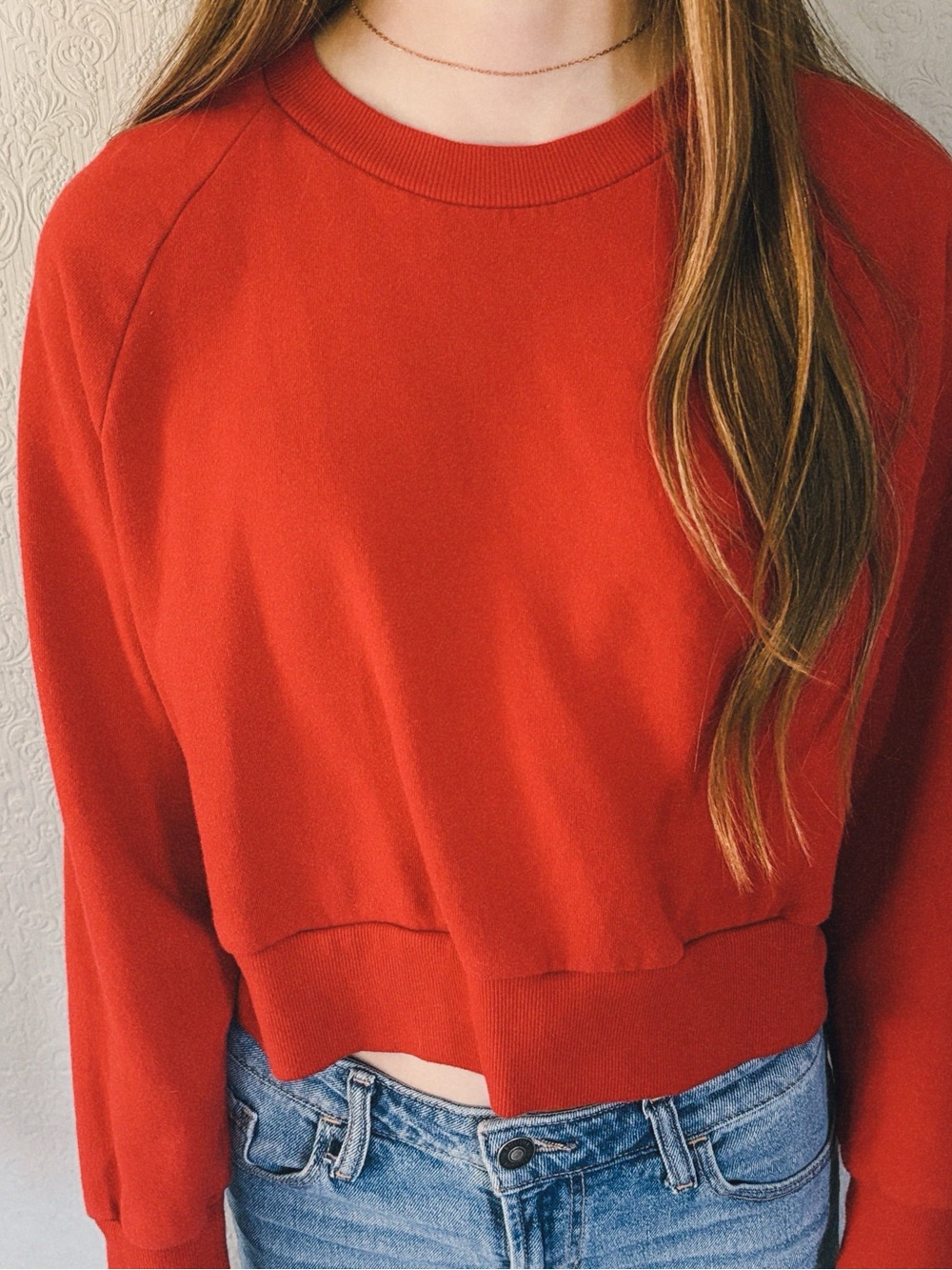 Colsie Red Cropped Crewneck Sweatshirt
